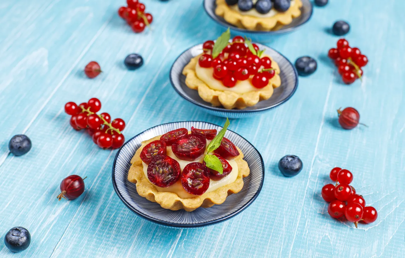 Photo wallpaper red, berries, Board, blueberries, cake, bowl, placer, mint