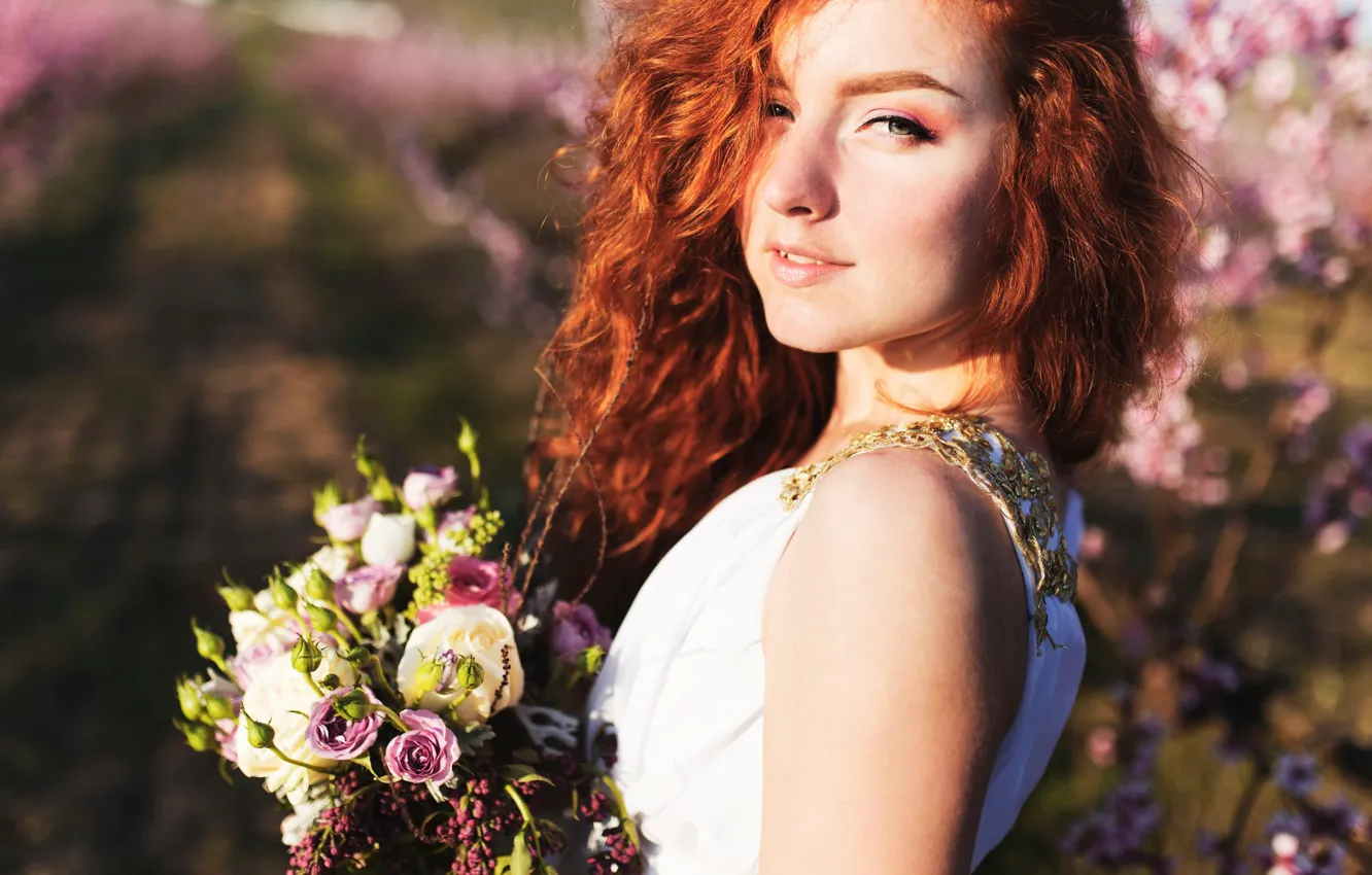 Photo wallpaper bouquet, the bride, redhead