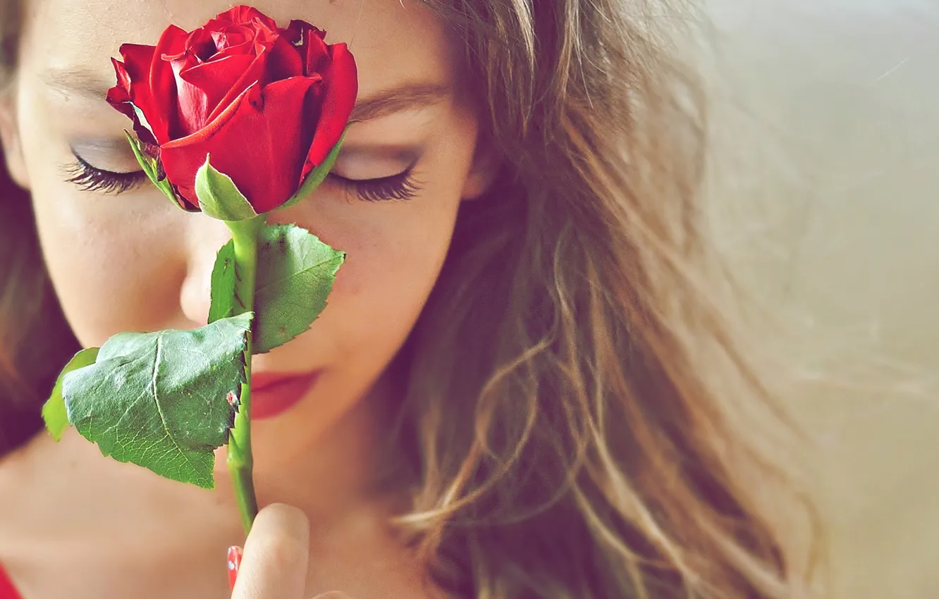 Photo wallpaper girl, portrait, roses