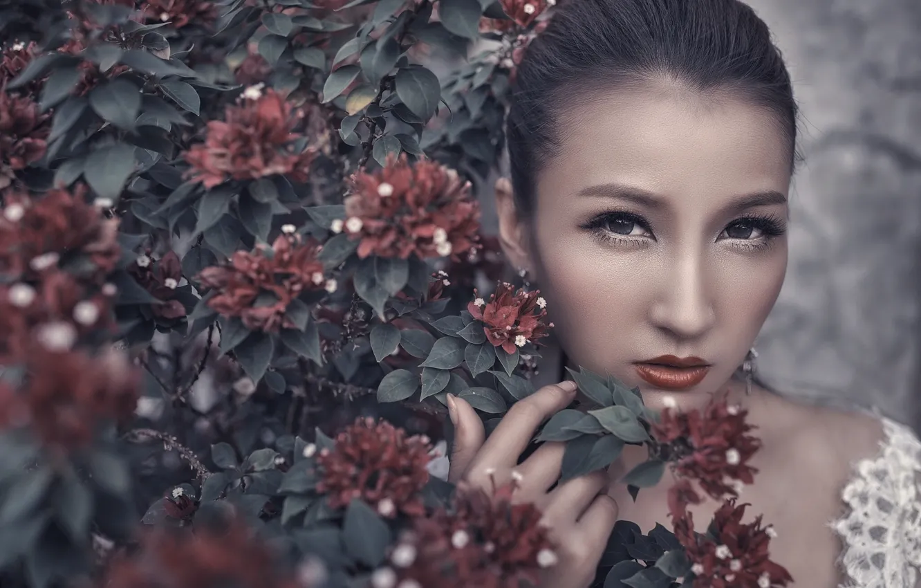 Photo wallpaper look, flowers, branches, face, makeup, Asian, bougainvillea