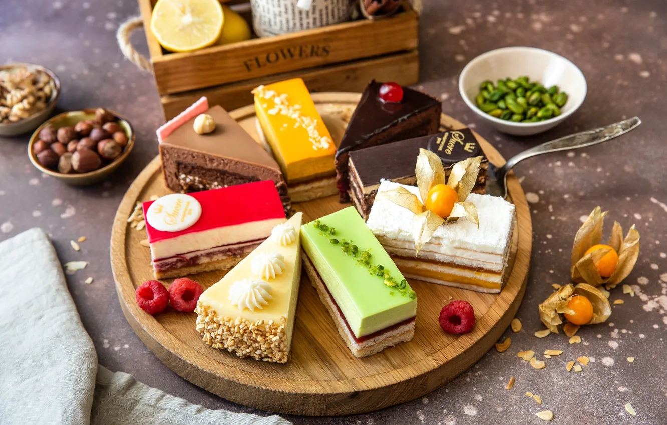 Photo wallpaper cake, nuts, cream, dessert, cuts, cutting Board