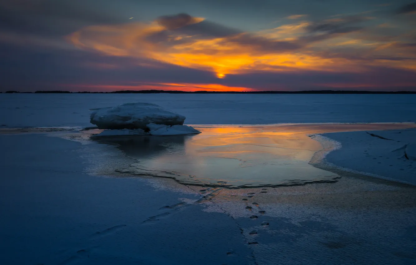 Photo wallpaper ice, winter, the sky, clouds, snow, landscape, sunset, traces