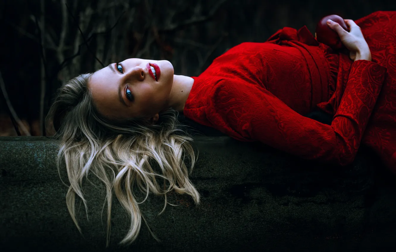 Photo wallpaper girl, apples, makeup, in red, Anne Hoffmann