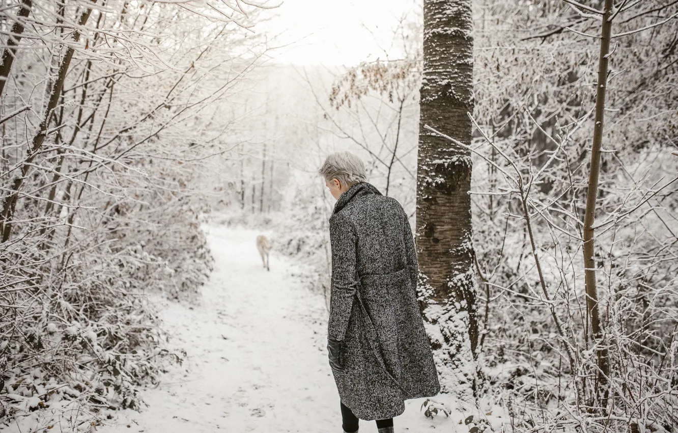 Photo wallpaper winter, girl, snow, haircut, coat