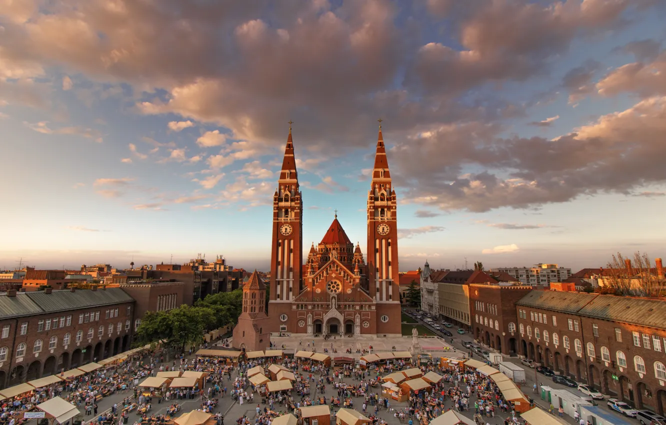 Photo wallpaper area, market, Hungary, Szeged, Votive Church, Cathedral of Notre-Dame