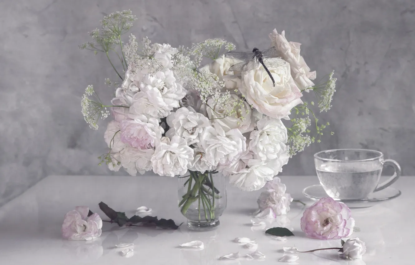 Photo wallpaper flowers, roses, bouquet, dragonfly, white, still life