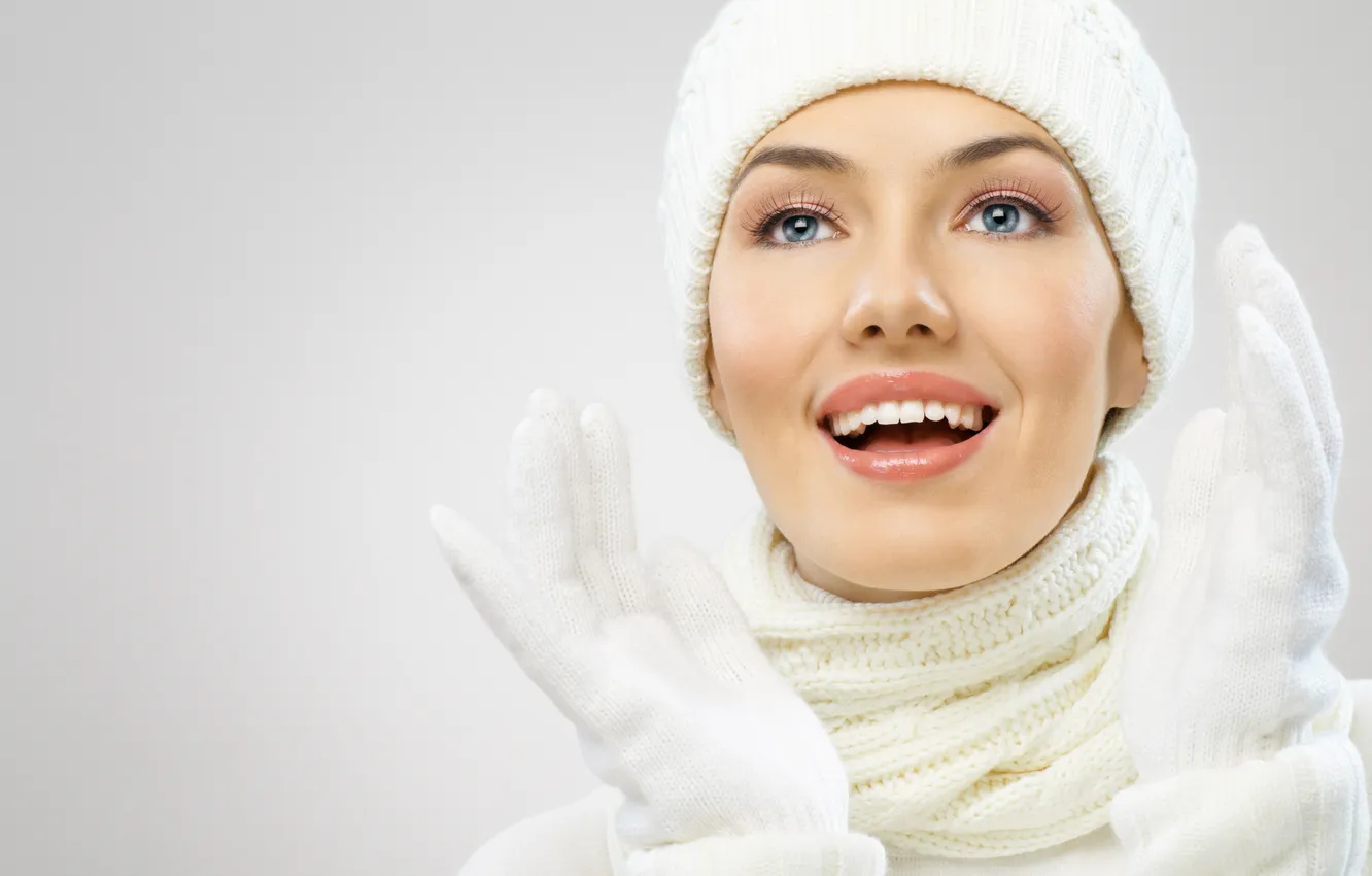 Photo wallpaper winter, look, joy, smile, scarf, gloves, cap, blue-eyed