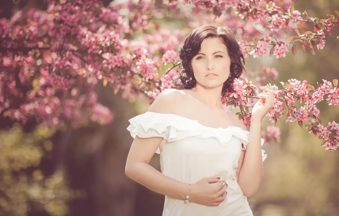Photo wallpaper look, portrait, blur, dress, flowering