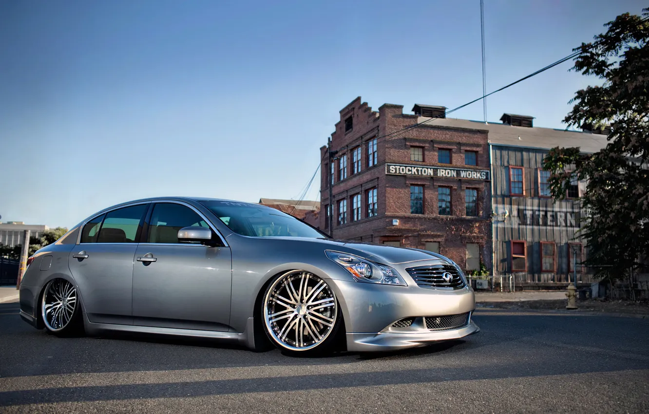 Photo wallpaper the city, street, tuning, building, home, Infiniti, sedan, infiniti