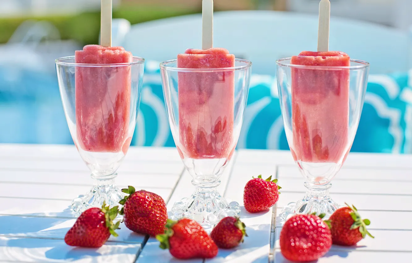 Photo wallpaper strawberry, dessert, berry ice cream