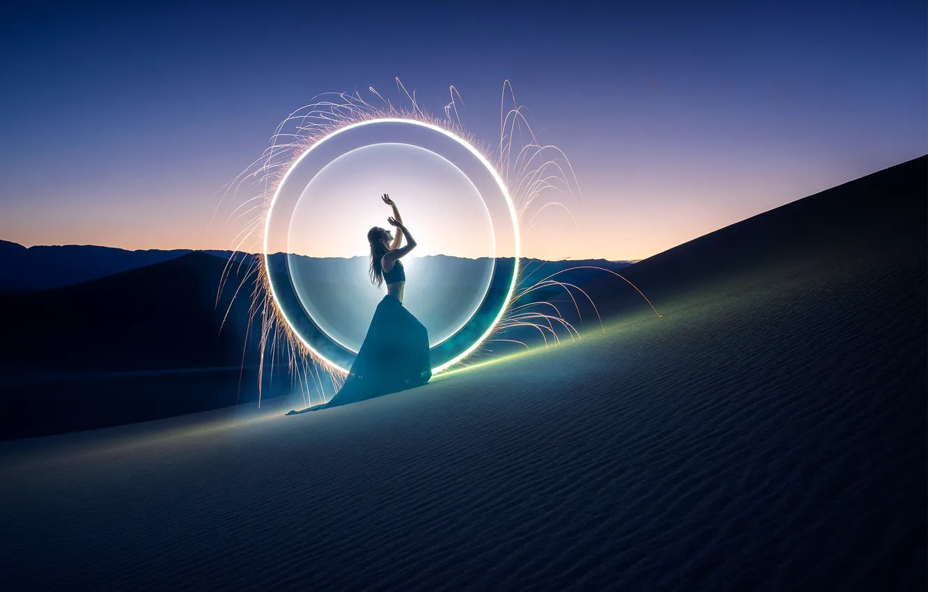 Photo wallpaper sand, the sky, girl, light, circles, landscape, mountains, night