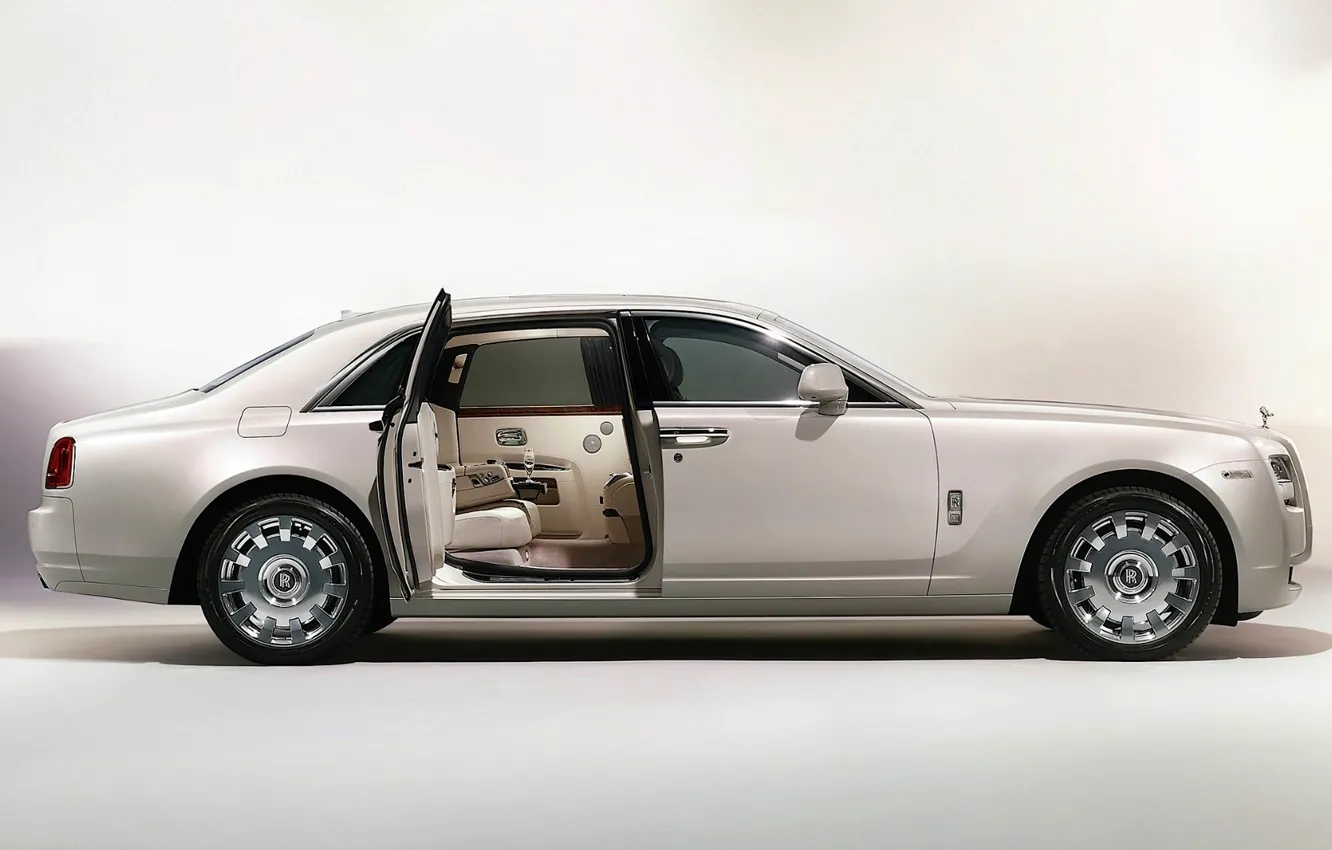 Photo wallpaper Rolls-Royce, limousine, rolls Royce, door