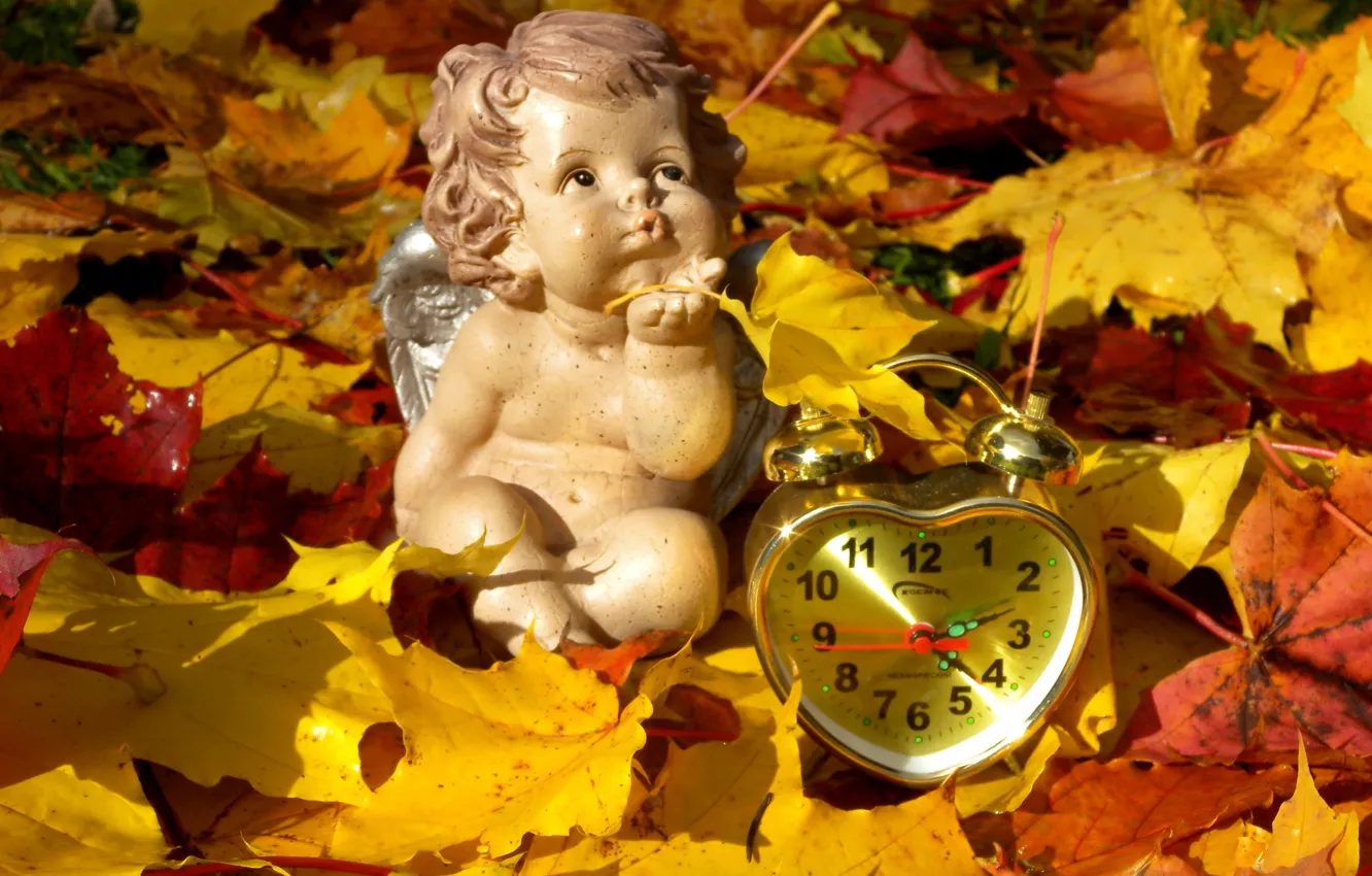 Photo wallpaper autumn, leaves, watch, angel, alarm clock, figure