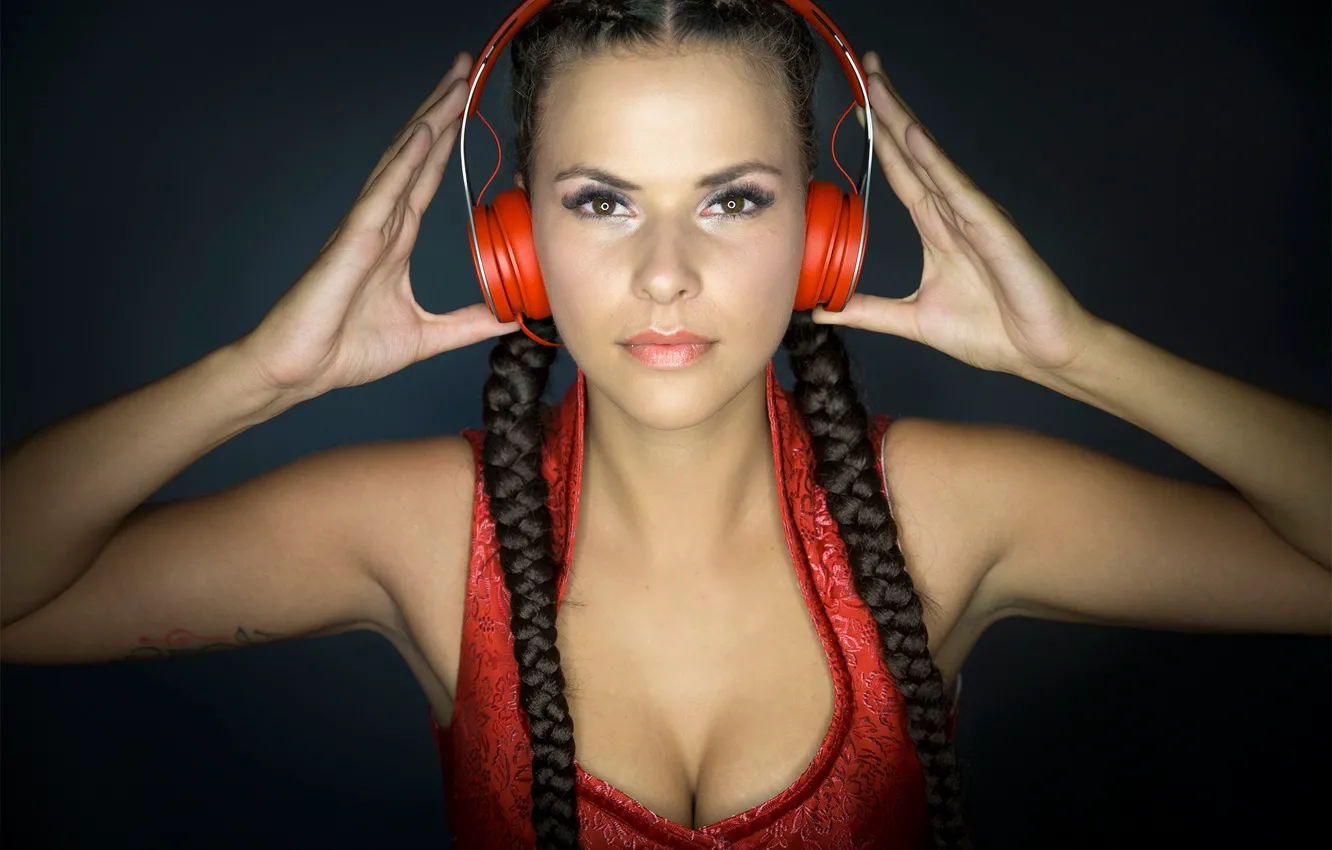 Photo wallpaper look, girl, background, portrait, makeup, headphones, brunette, hairstyle