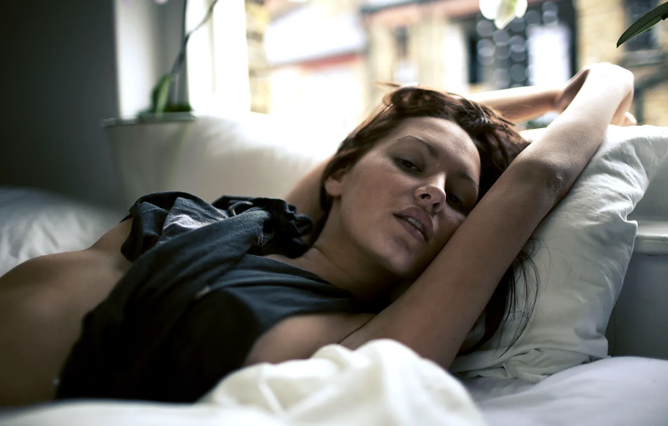 Photo wallpaper girl, interior, lies, Sabine Jemeljanova