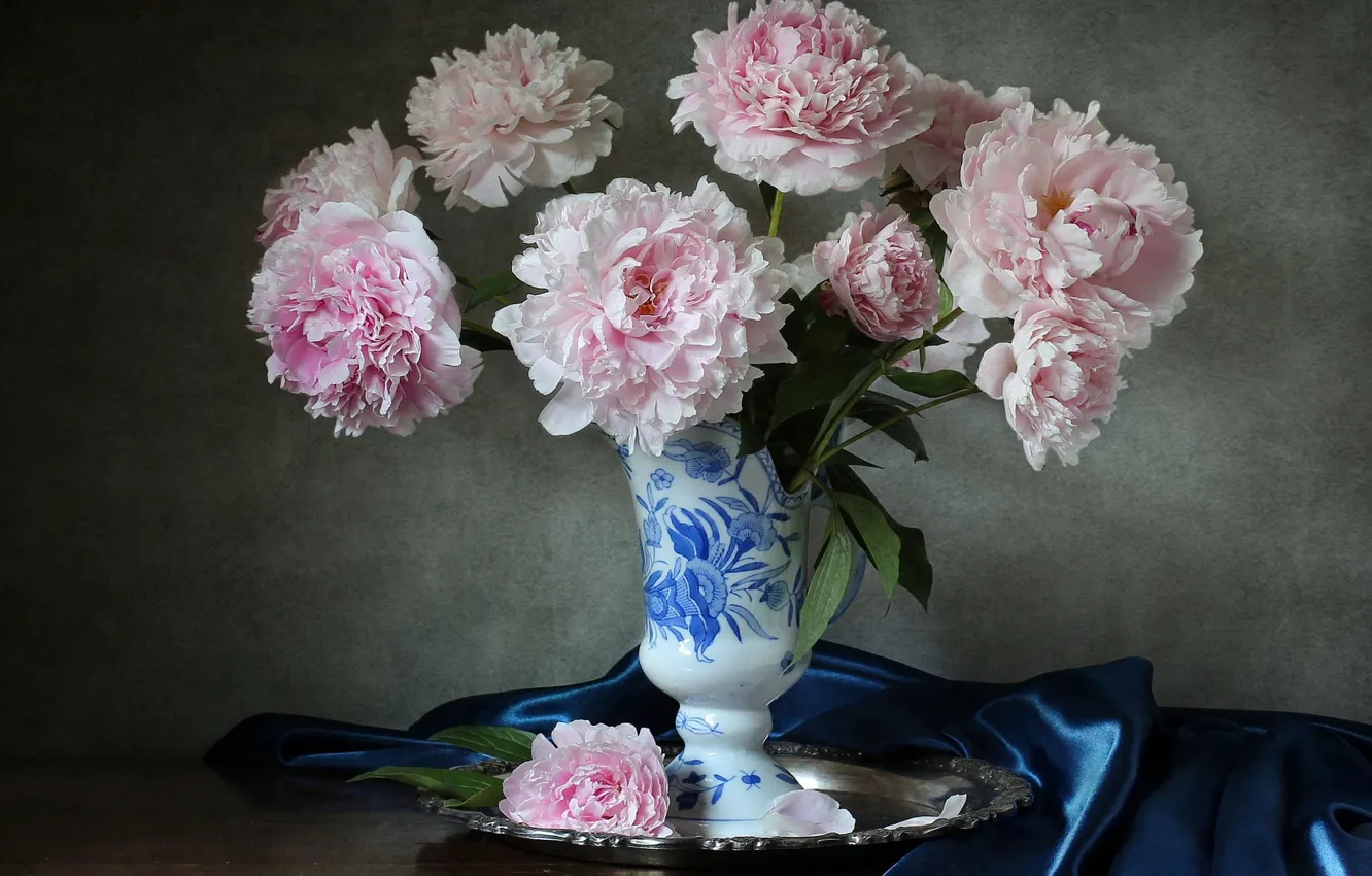 Photo wallpaper pink, vase, peony