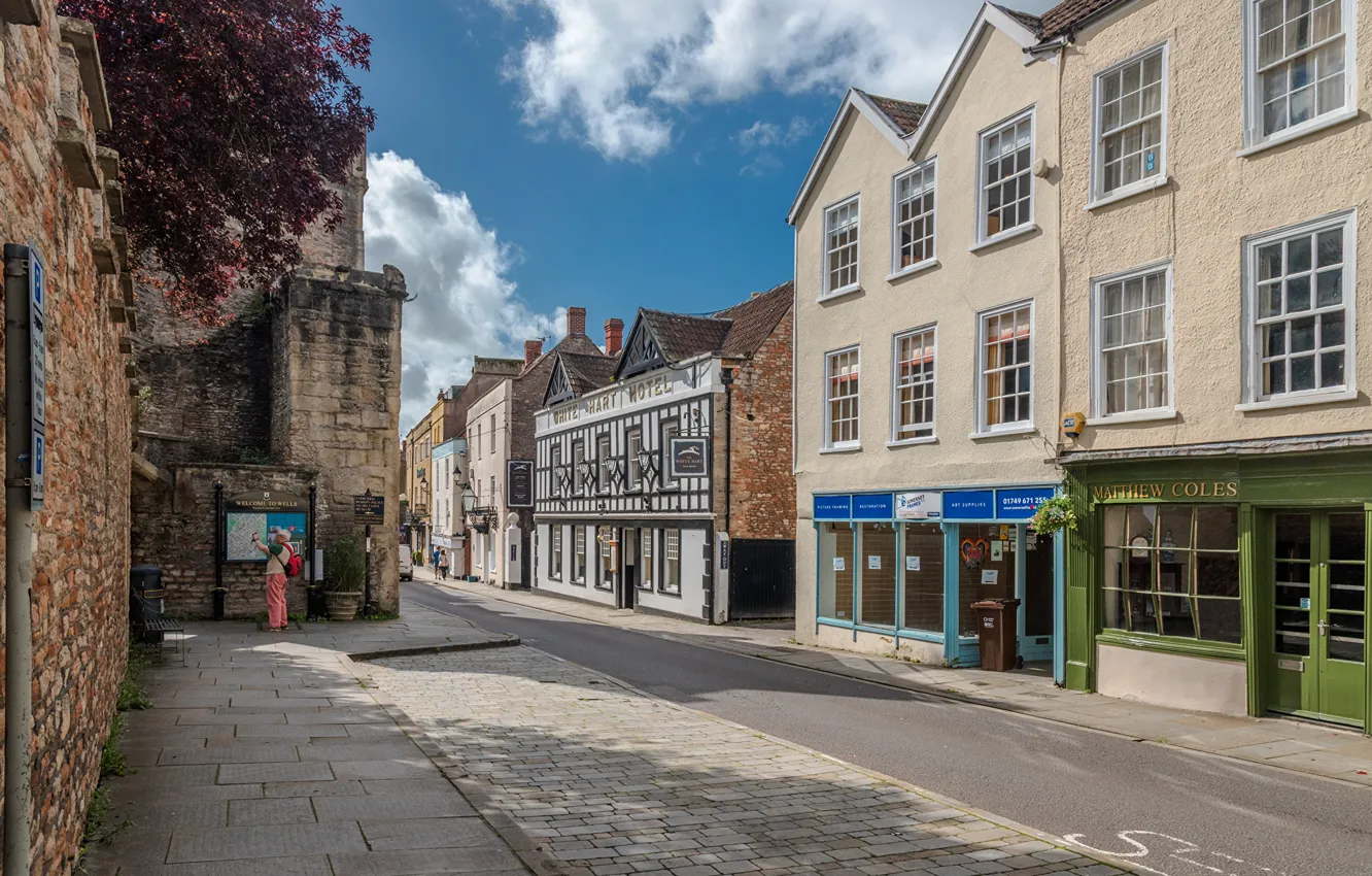 Photo wallpaper the sun, street, England, building, shadow