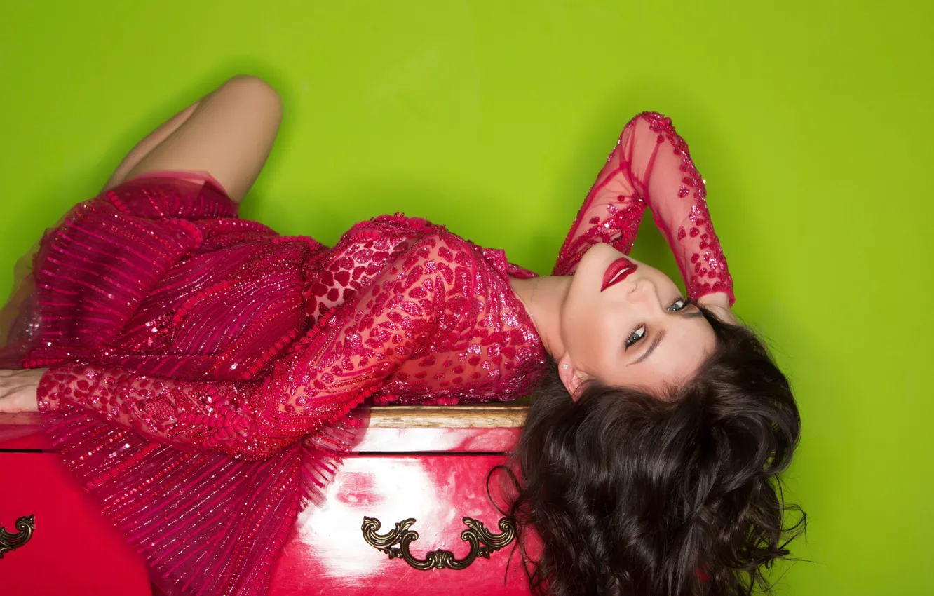 Photo wallpaper dress, singer, Elena Temnikova