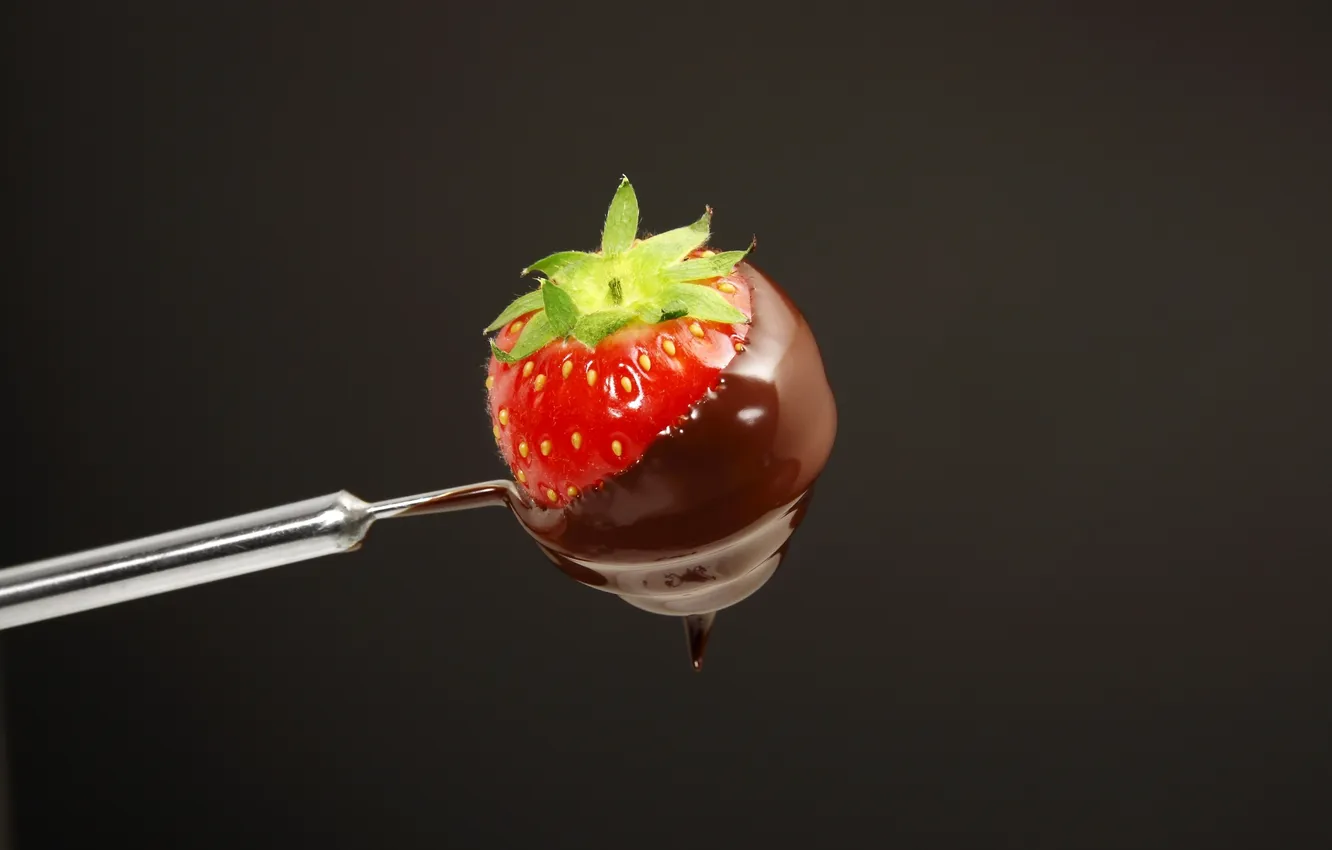Photo wallpaper chocolate, strawberry, berry, grey background, fondue