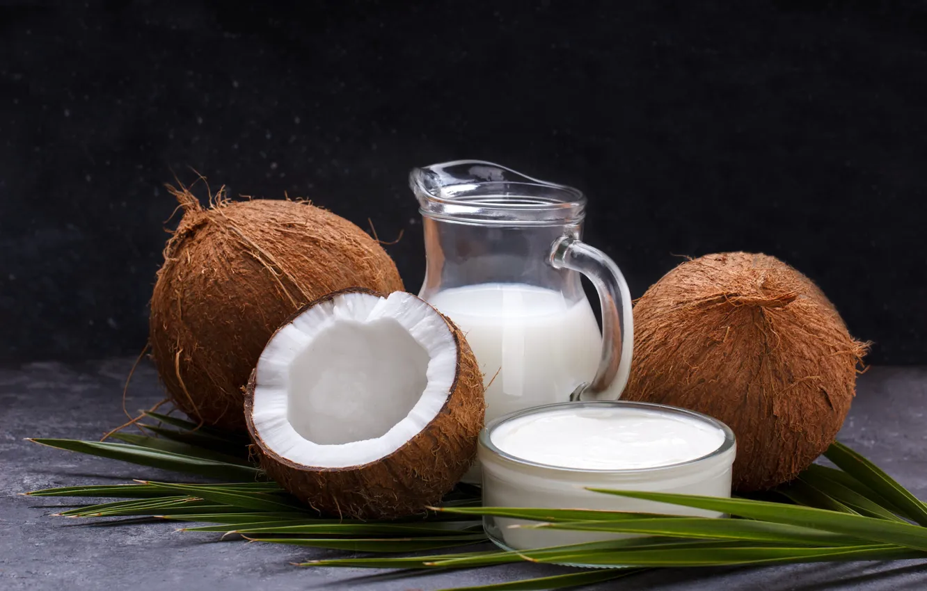 Photo wallpaper leaves, the dark background, oil, coconut, milk, Bank, drink, pitcher