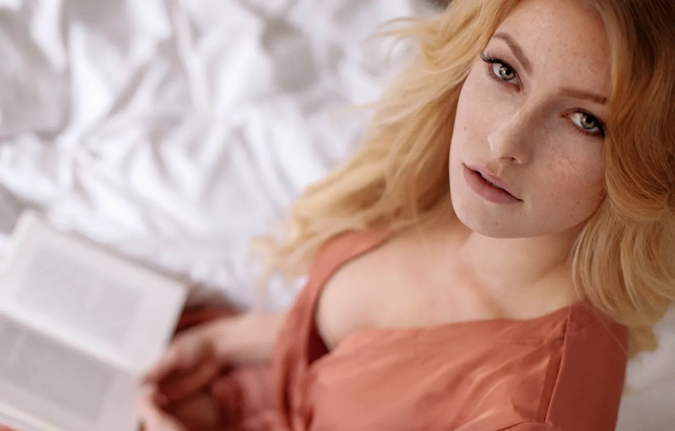 Photo wallpaper face, tits