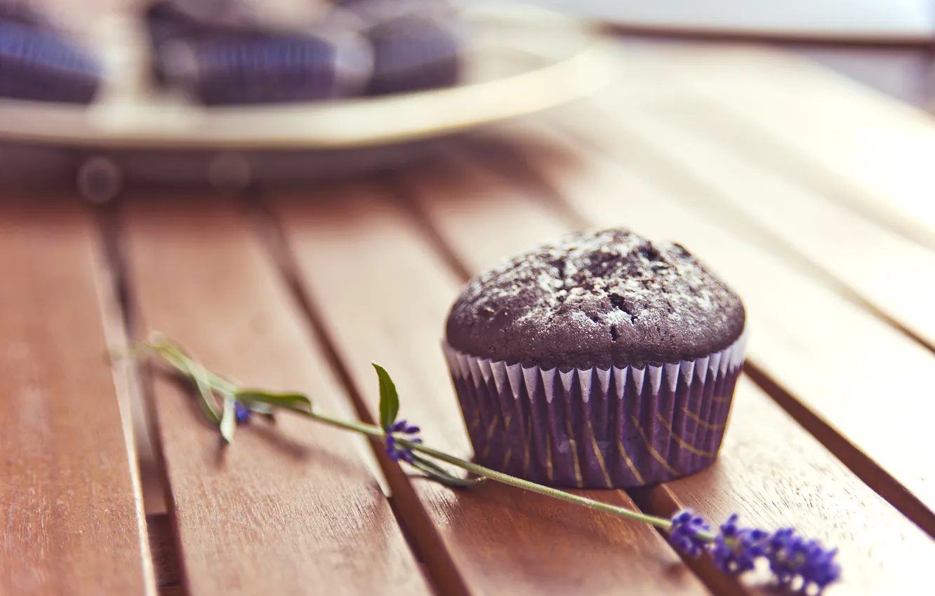 Photo wallpaper flowers, food, table, cupcakes