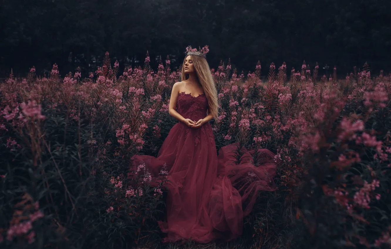 Photo wallpaper girl, flowers, mood, crown, dress, Rosie Hardy