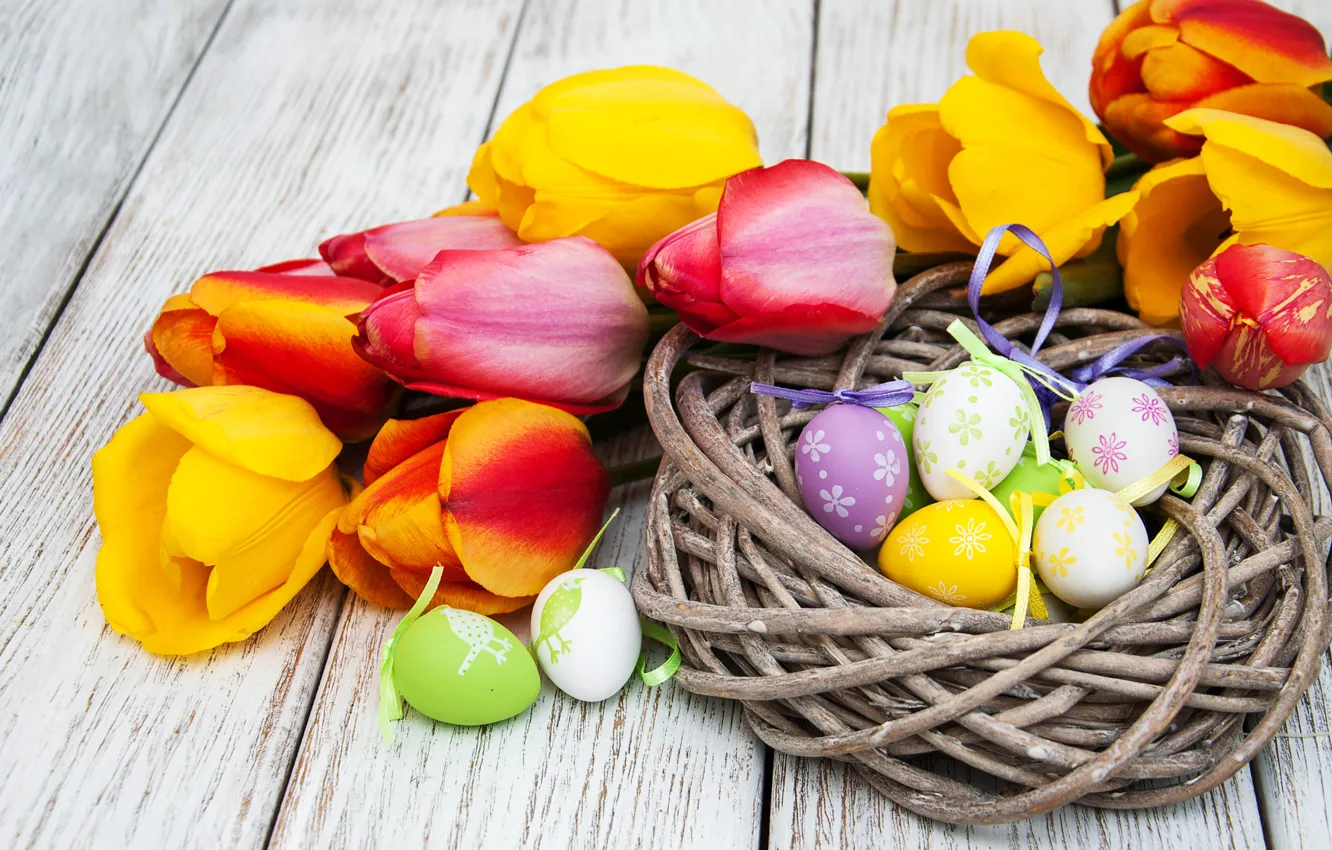 Photo wallpaper flowers, eggs, spring, colorful, Easter, tulips, wood, flowers
