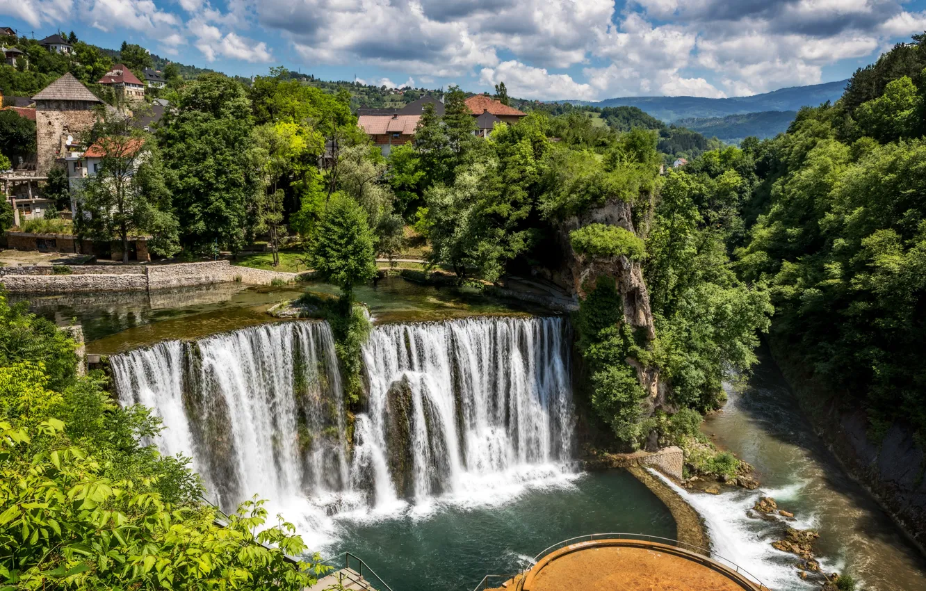 Photo wallpaper the sky, trees, the city, river, waterfalls, rivers, waterfalls, Bosnia