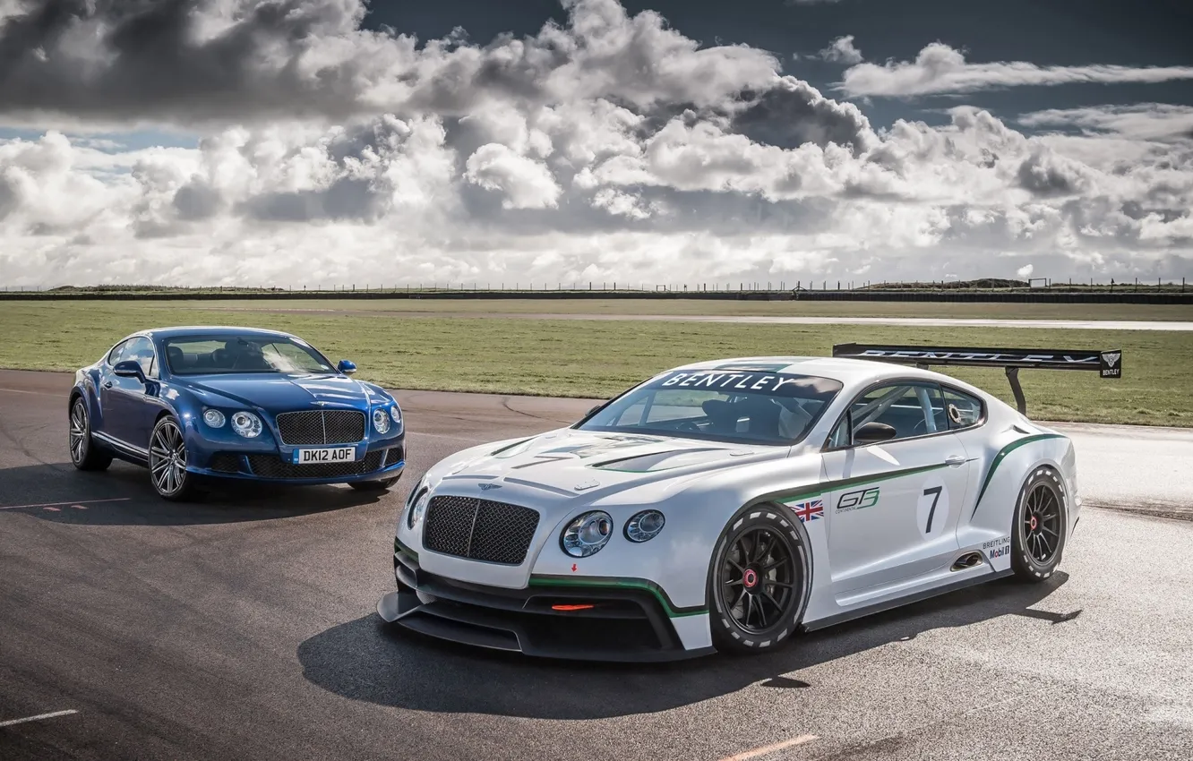Photo wallpaper the sky, clouds, Bentley, supercar, the car, GT3, the front, Bentley