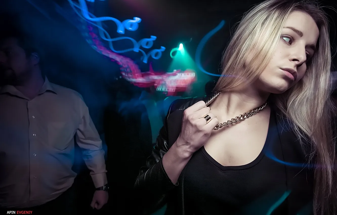 Photo wallpaper girl, chain, photographer, girl, photography, photographer, Eugene APIN, Evgeniy Apin