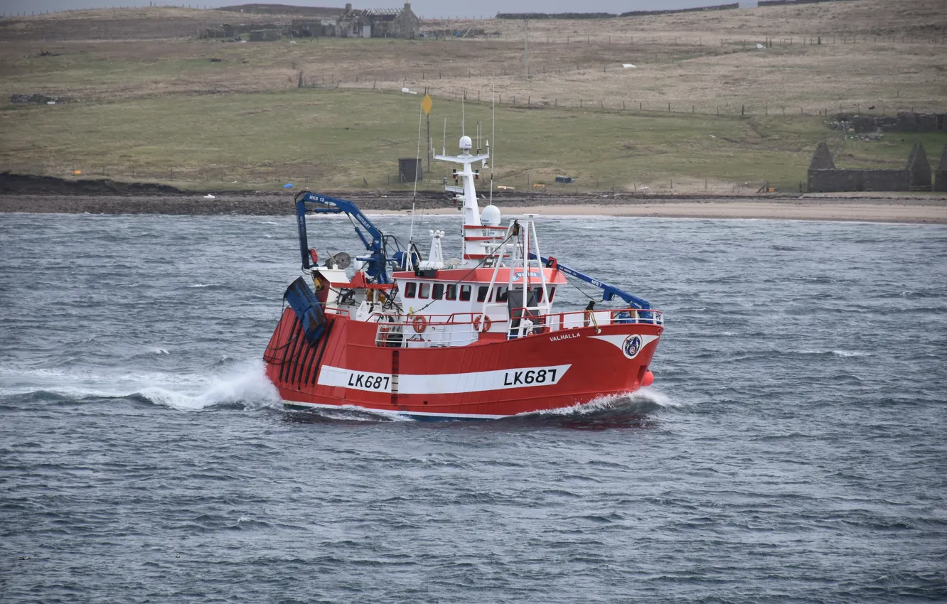 Photo wallpaper work, fisherman, Shetland Islands