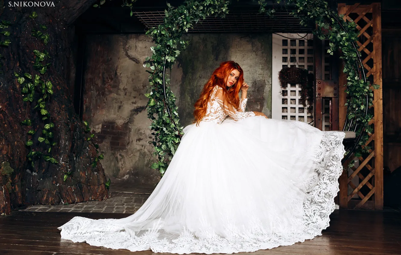 Photo wallpaper look, pose, model, portrait, makeup, garden, dress, hairstyle