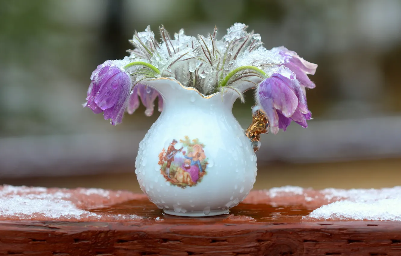 Photo wallpaper drops, snow, flowers, Board, bouquet, spring, vase, pitcher