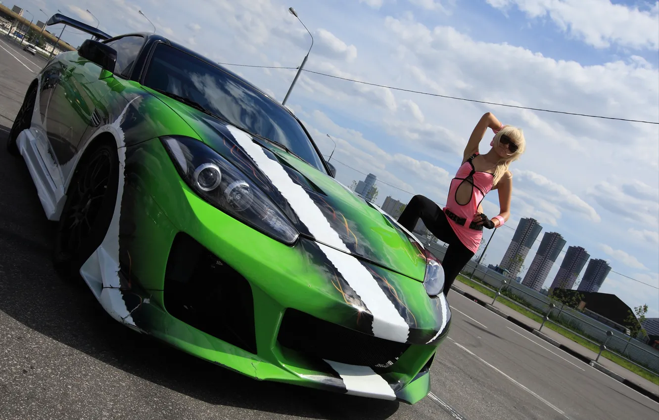 Photo wallpaper look, girl, glasses, blonde, Hyundai, green car