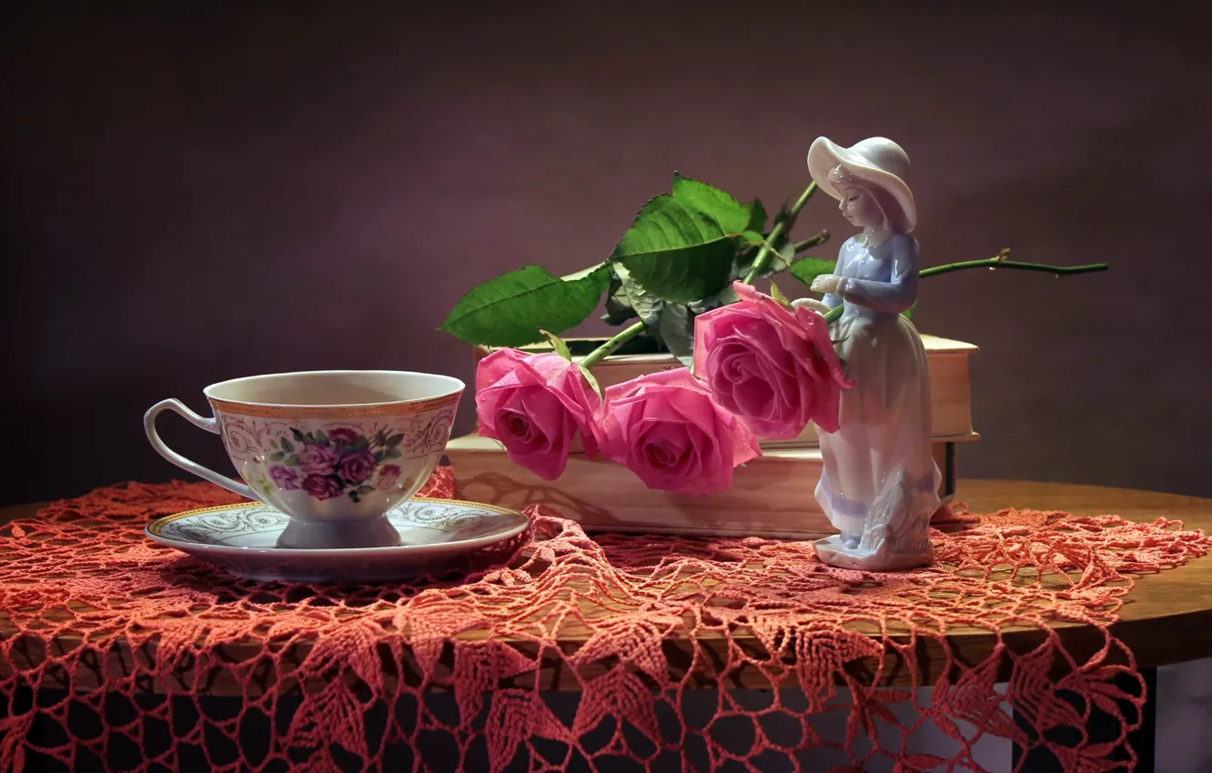 Photo wallpaper roses, girl, Cup, figurine, still life, napkin