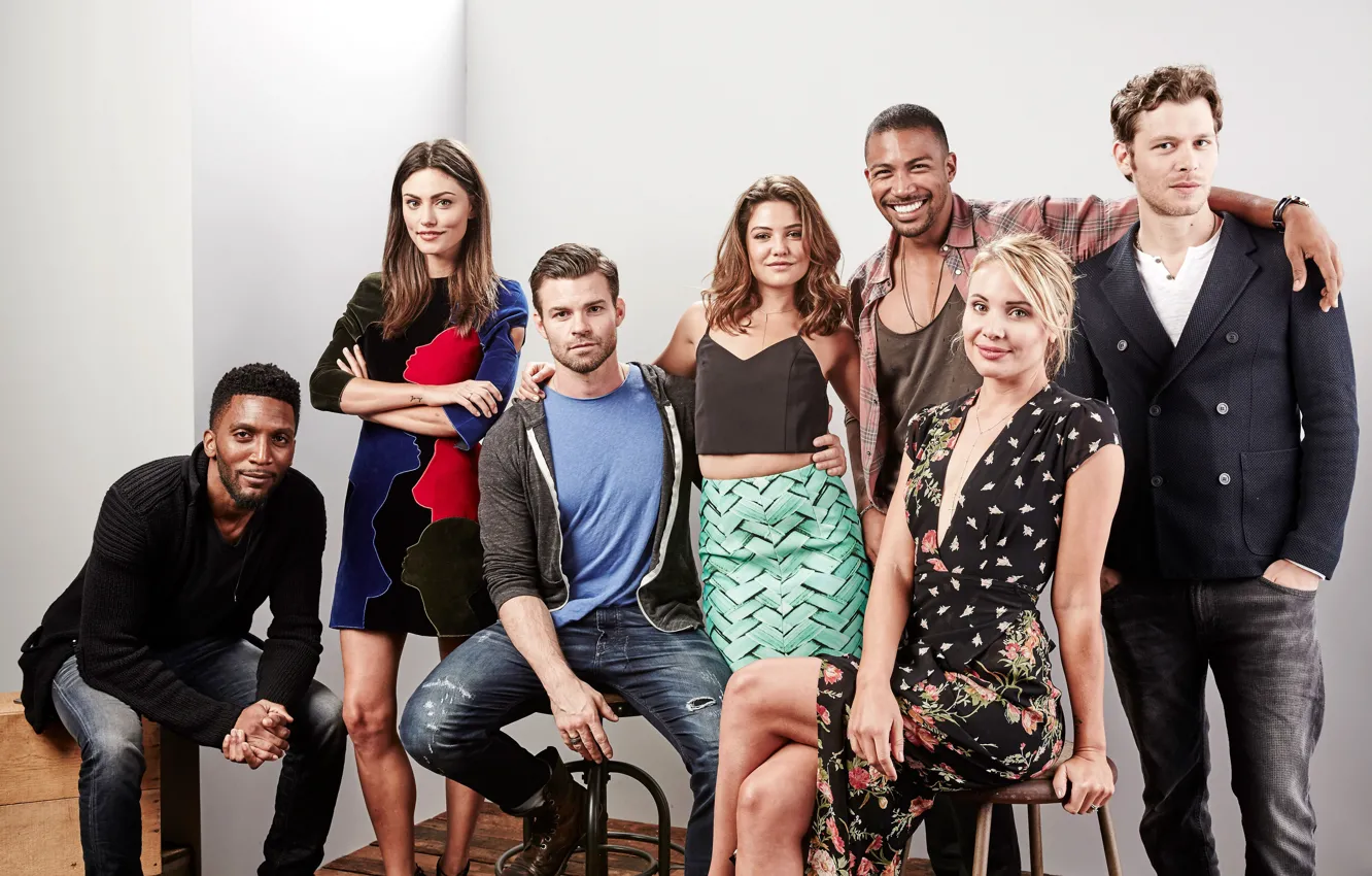 Photo wallpaper girl, male, Joseph Morgan, Joseph Morgan, Phoebe Tonkin, Phoebe Tonkin, Daniel Gillies, Charles Michael Davis