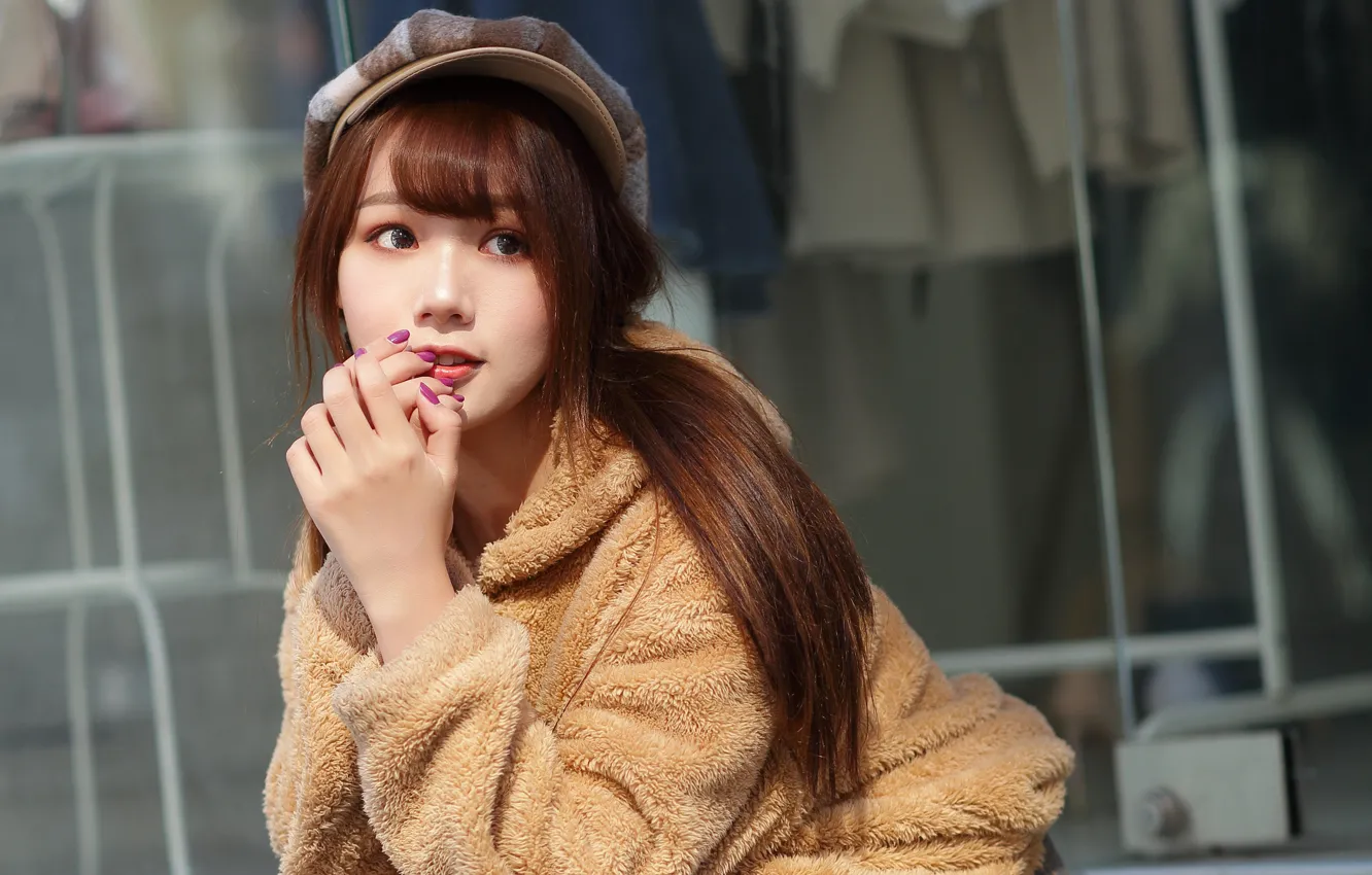 Photo wallpaper pose, model, portrait, hands, makeup, hairstyle, cap, brown hair