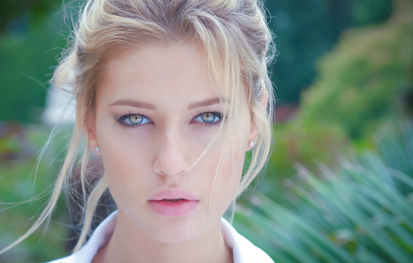 Photo wallpaper look, background, portrait