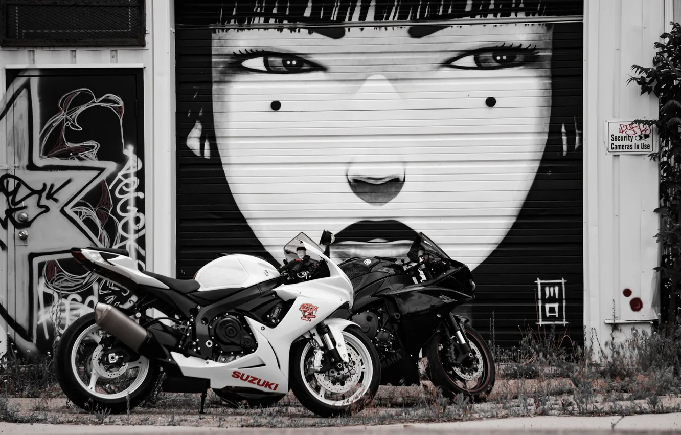 Photo wallpaper white, suzuki, black, yamaha, gsx-r, yzf-r1