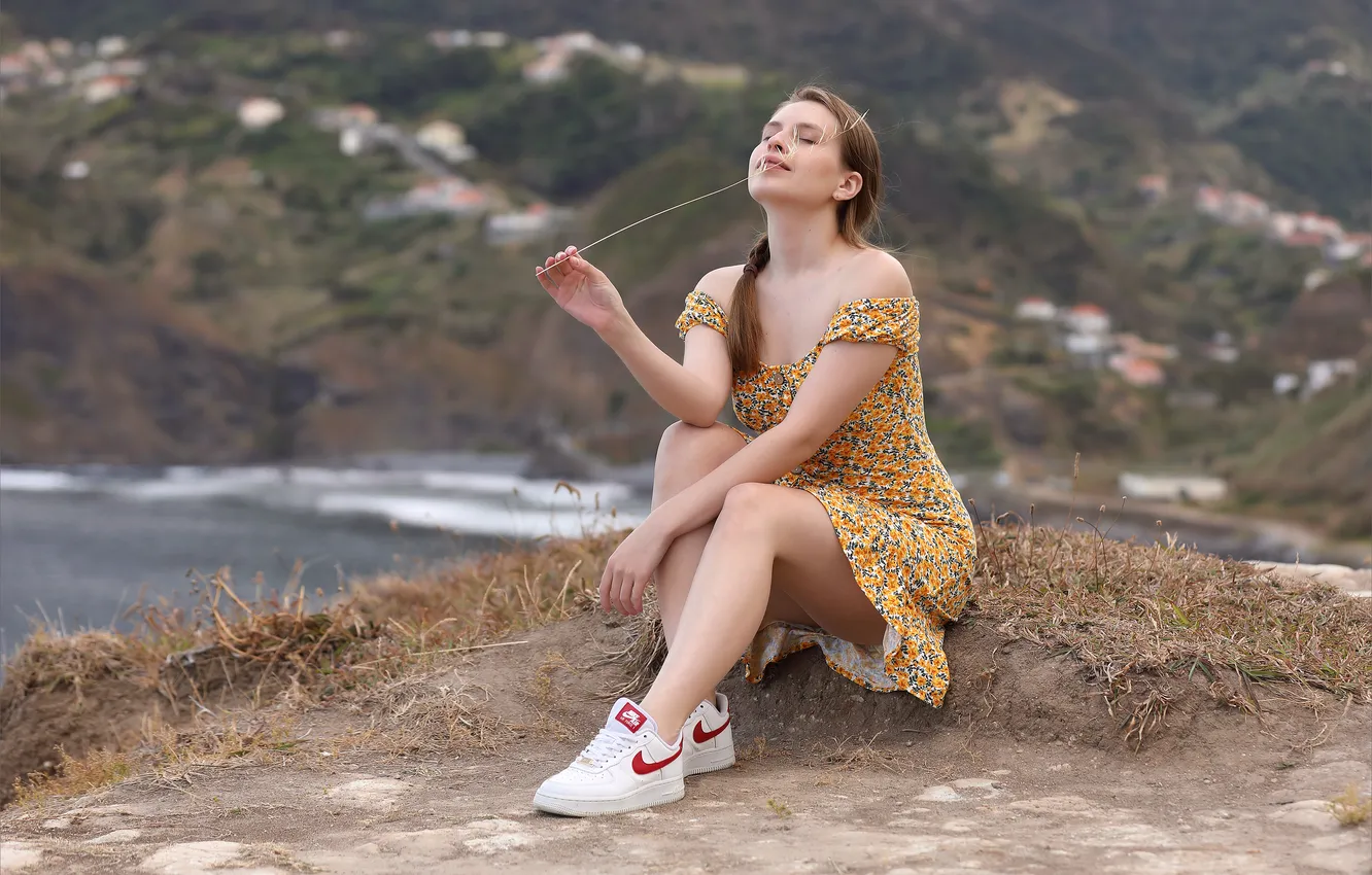 Photo wallpaper nature, ponytail, model, brunette, countryside, gorgeous, posing, beautiful face