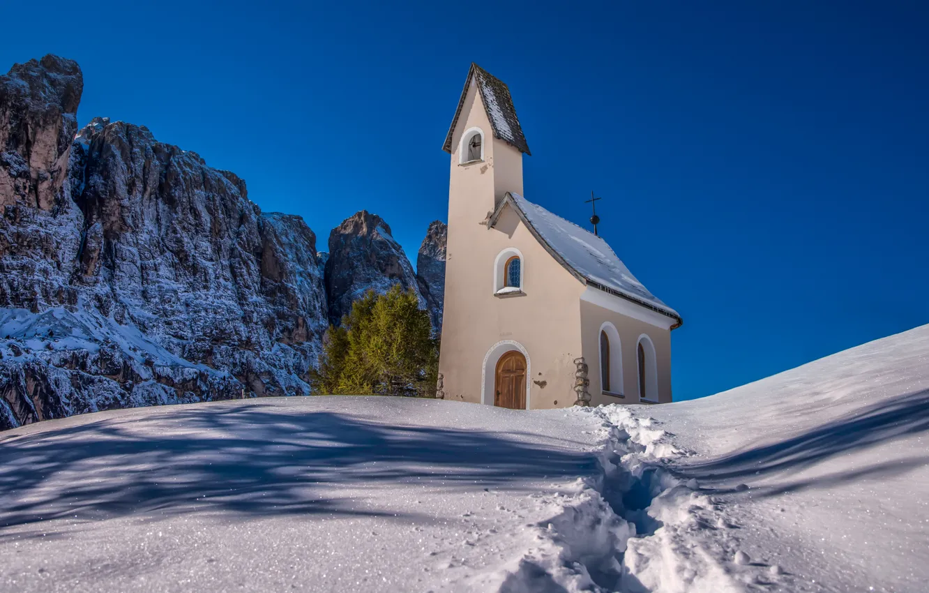 Photo wallpaper snow, mountains, Italy, the snow, chapel, Italy, The Dolomites, South Tyrol