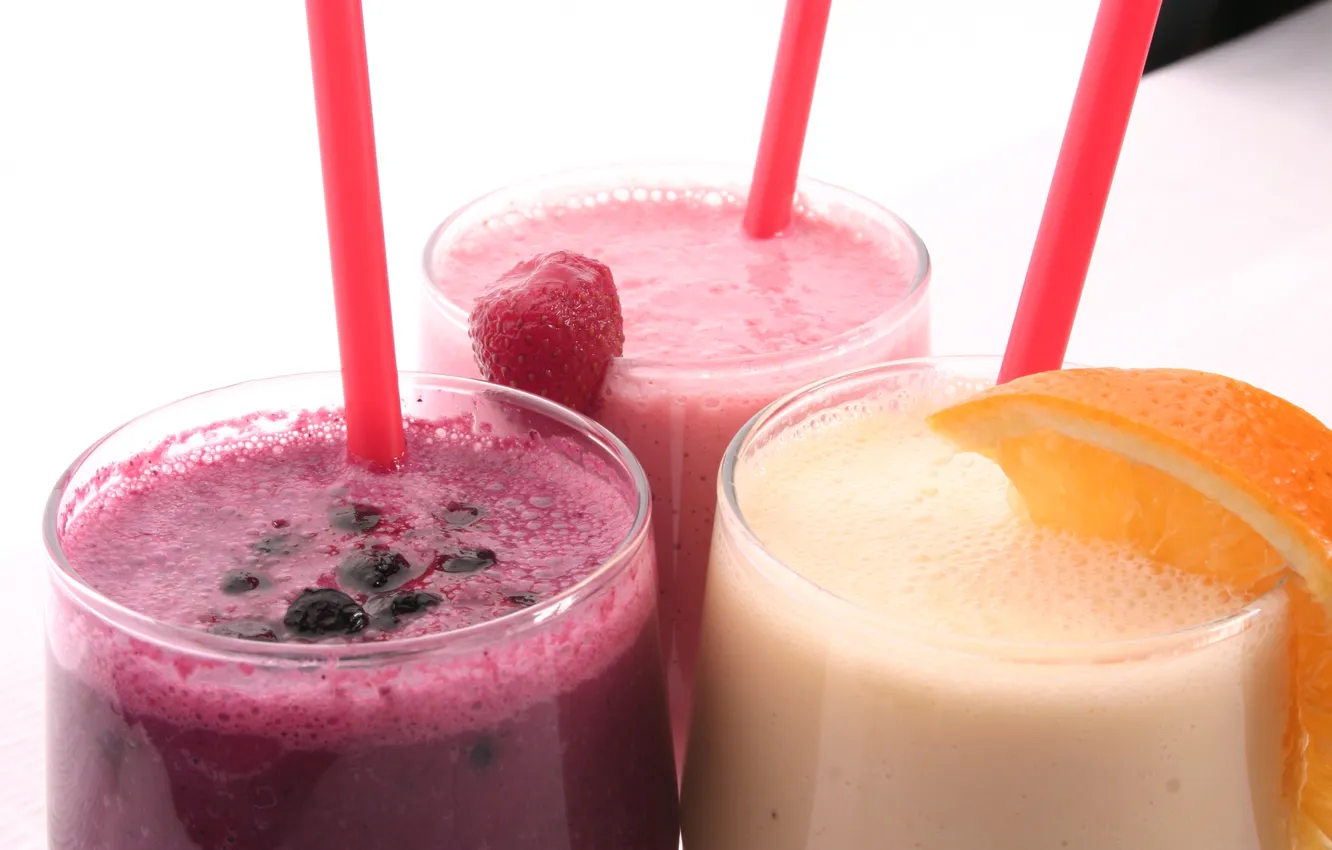 Photo wallpaper glass, smoothies, drink jaggedy