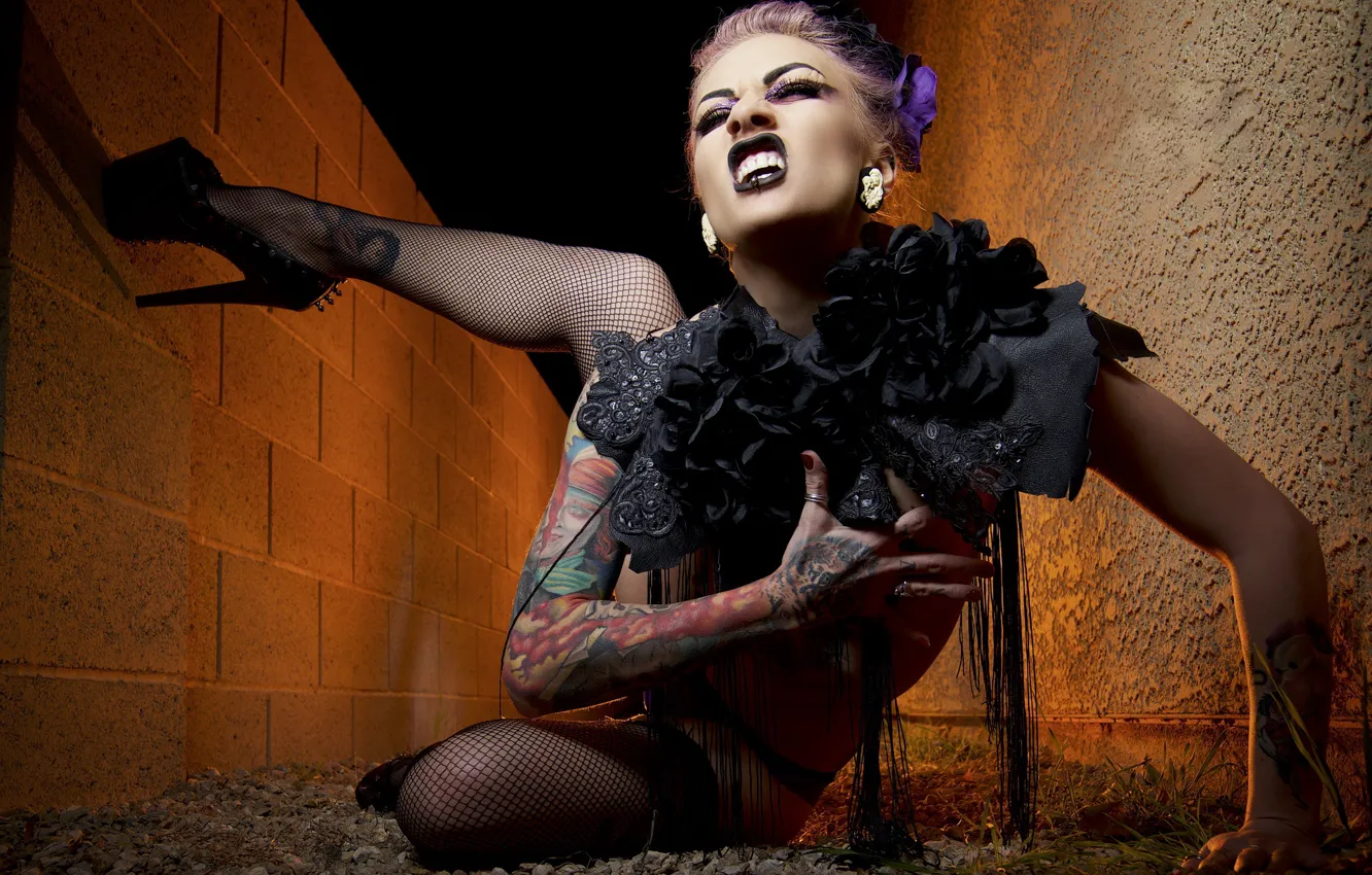 Photo wallpaper girl, pose, psychosis