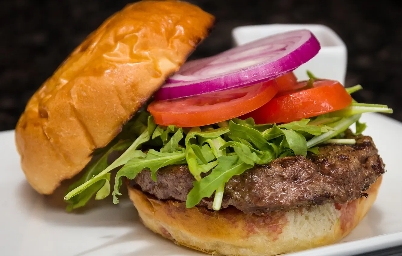 Photo wallpaper bow, tomatoes, hamburger, Patty, salad
