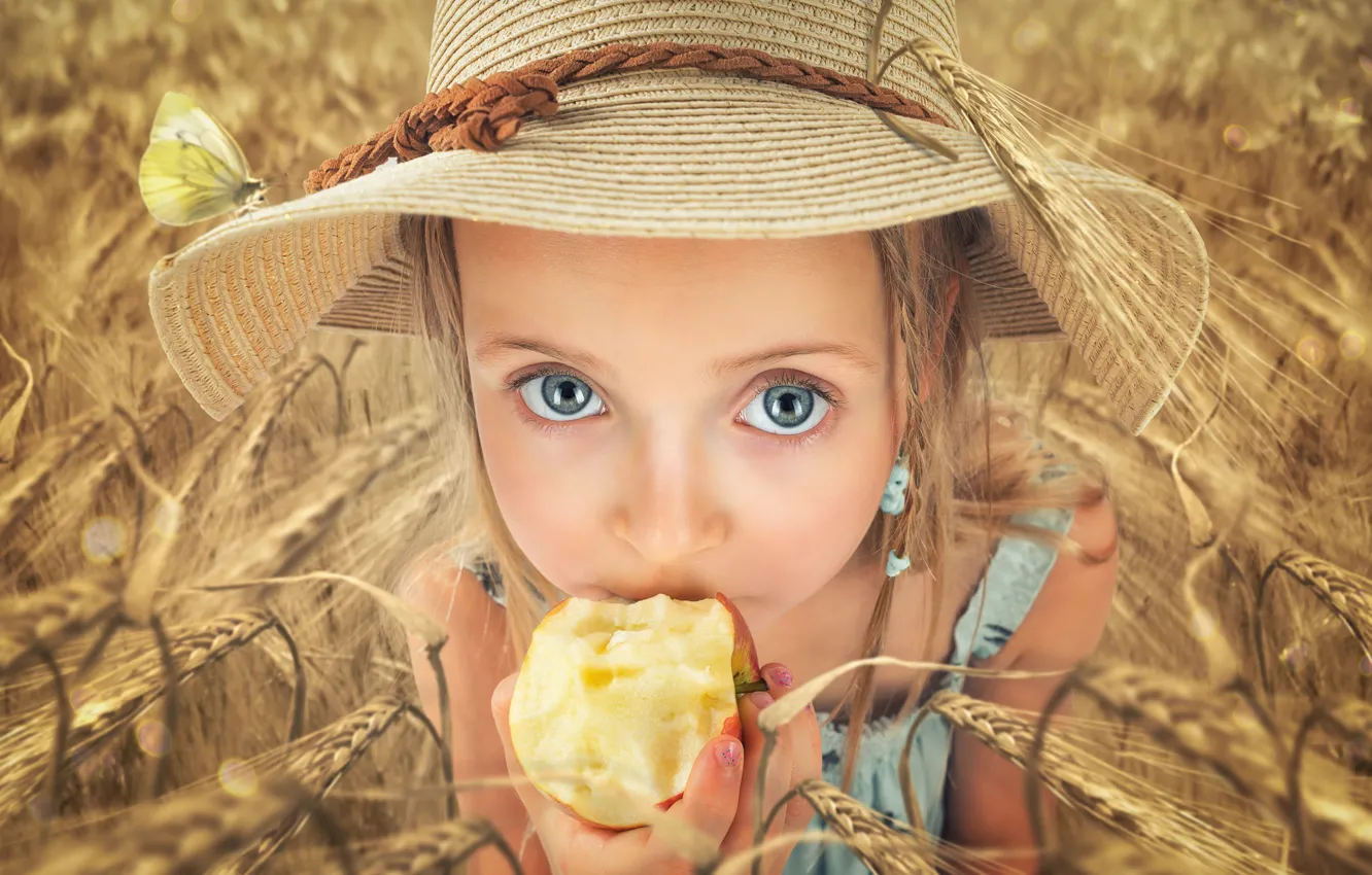 Photo wallpaper field, look, apples, hat, girl, ears