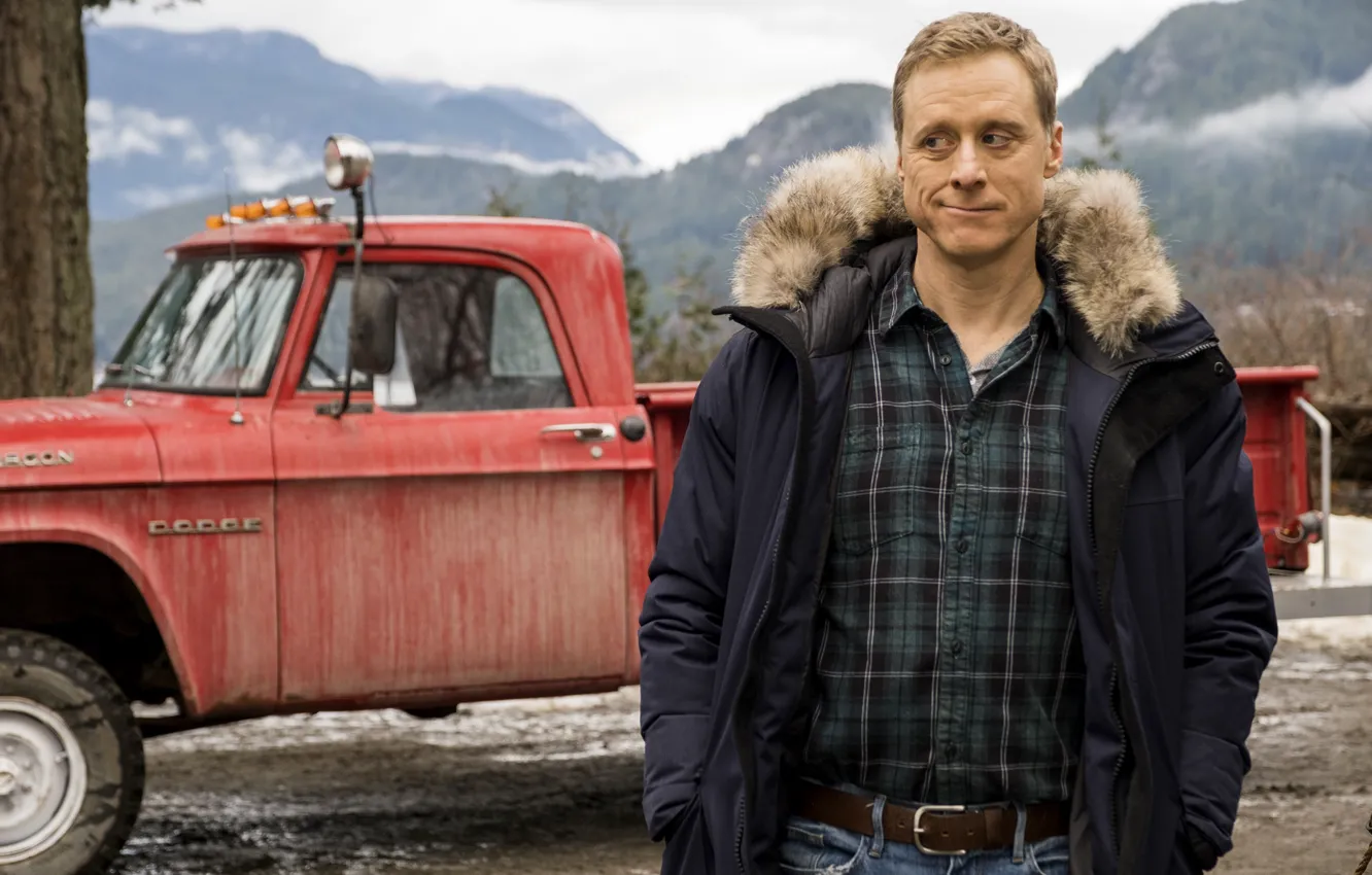 Photo wallpaper Alan tudyk, the series, Harry Vanderspiegel, car, Alan Tudyk, pickup, alien, machine