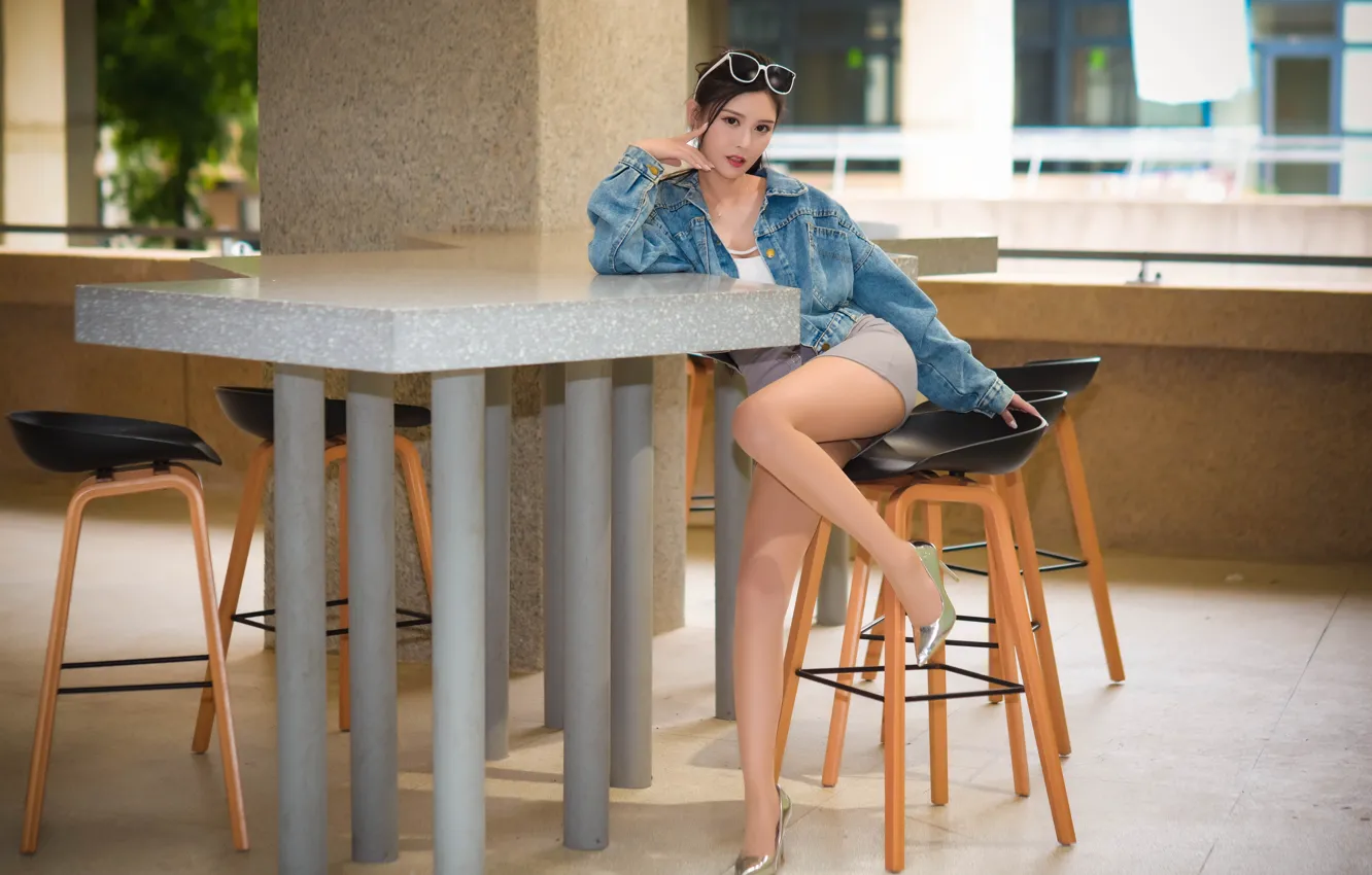 Photo wallpaper look, legs, Asian