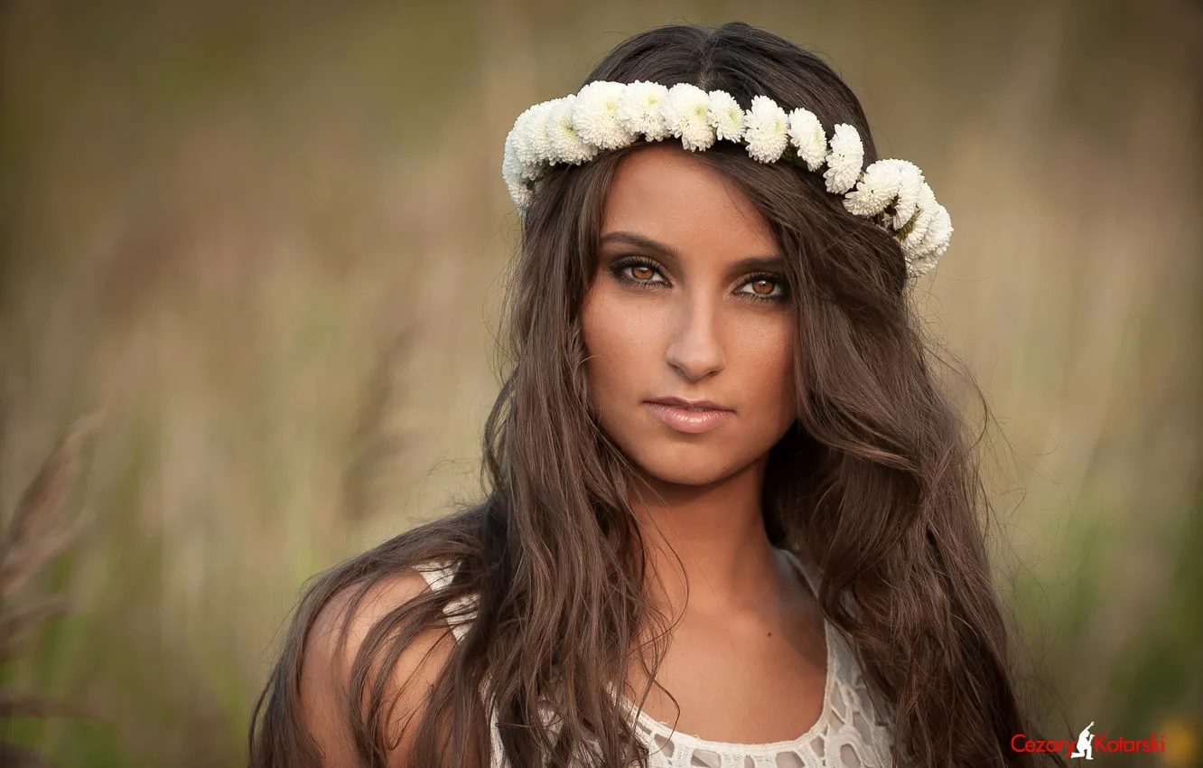 Photo wallpaper grass, look, background, model, portrait, makeup, hairstyle, brown hair