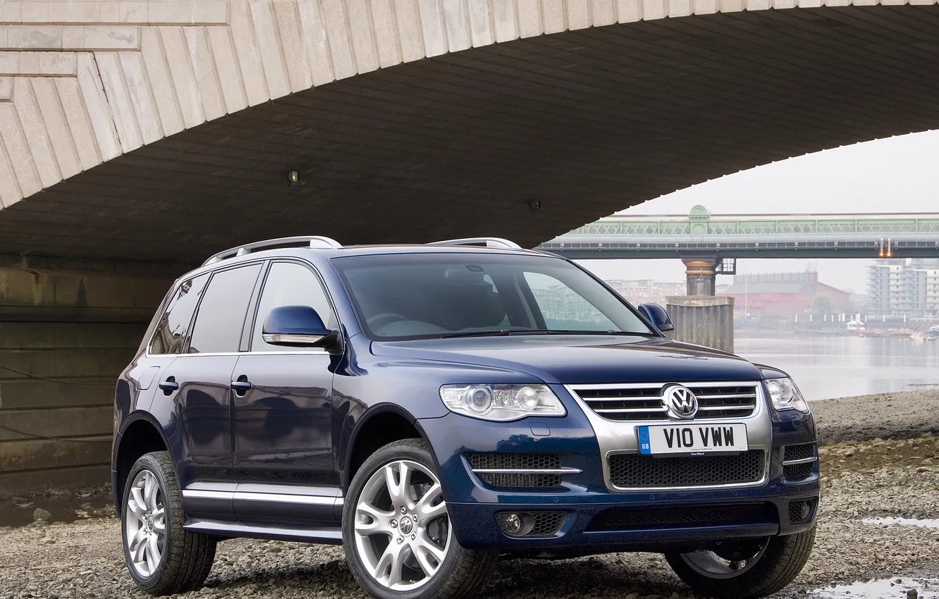 Photo wallpaper blue, bridge, river, TDI, Volkswagen, jeep, SUV, Touareg